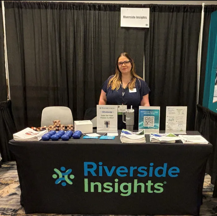 CustomApronsNow.Com - Custom Rectangle Table Covers