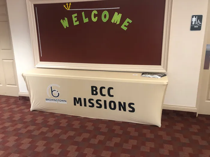 CustomApronsNow.Com - Custom Rectangle Table Covers