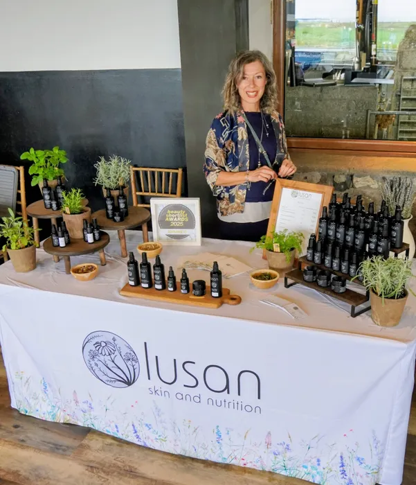 CustomApronsNow.Com - Custom Rectangle Table Covers