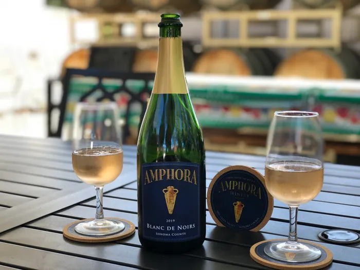 TableCoversNow.Com - Cork Coasters