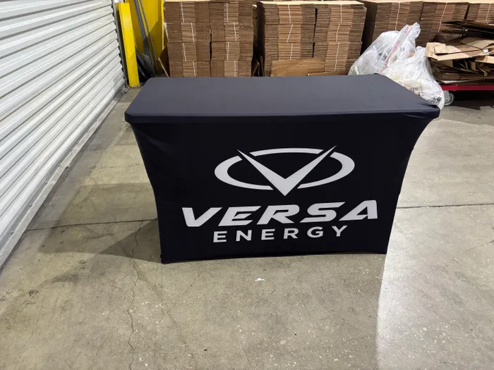 CustomApronsNow.Com - Custom Rectangle Table Covers