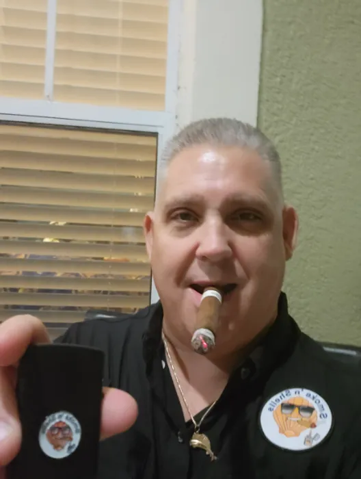 CustomApronsNow.Com - Woven Patches