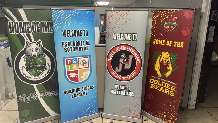 TableCoversNow.Com - Roll Up Banner Stands
