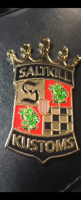 TableCoversNow.Com - Soft Enamel Pin