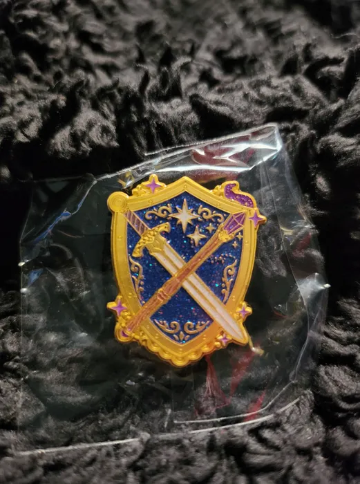 TableCoversNow.Com - Hard Enamel Pin