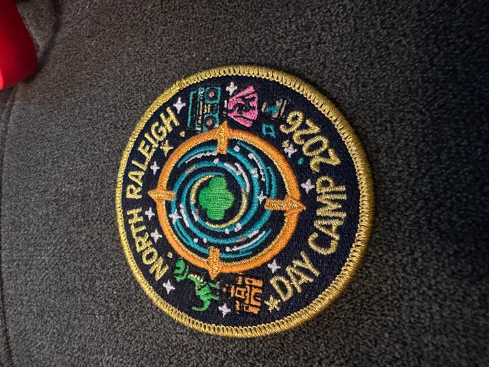 CustomApronsNow.Com - Embroidered Patches