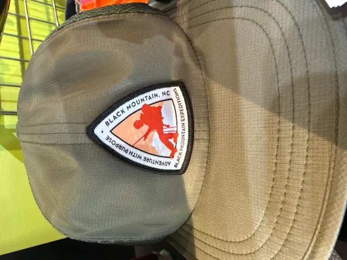 CustomApronsNow.Com - Woven Patches