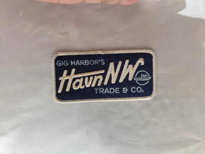 CustomApronsNow.Com - 3D Embroidered Patches