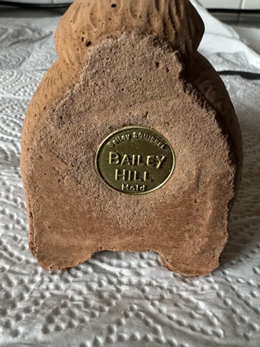 TableCoversNow.Com - Die Struck Pin