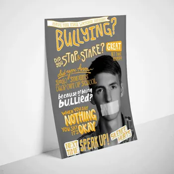 Flyers & Brouchers - Custom Aprons Now