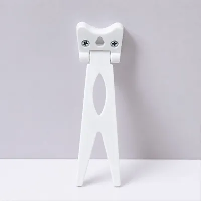 Tail Shaped Stand - Custom Aprons Now