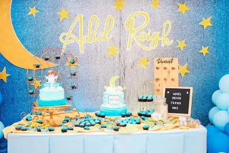 How To Hang Plastic Tablecloths On Wall For Beautiful Party Backdrops And Wall Decorations