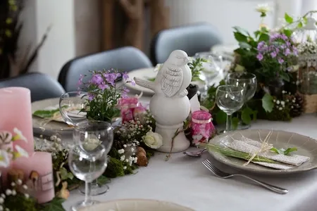 How To Keep Tablecloths From Sliding Using DIY Ways