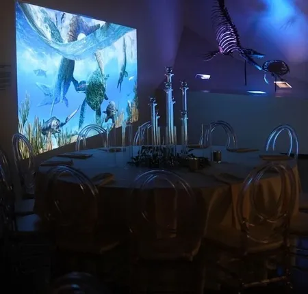 How Many Chairs Fit Around A 60 Inch Round Table (Size Requirements And Tips)