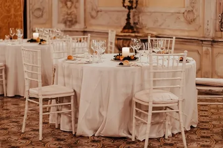 Oval Tablecloth Sizes: Standard Dimensions And Tips To Choose Right Size