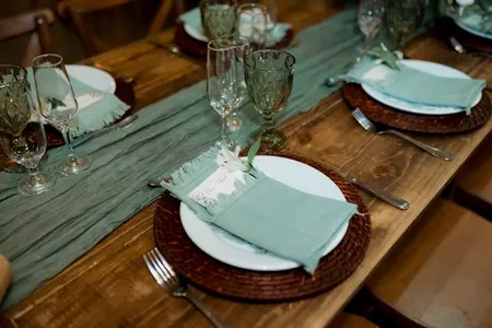 Table Runner Alternatives: Creative Ideas, DIY Themes, And Budget-Friendly Tips