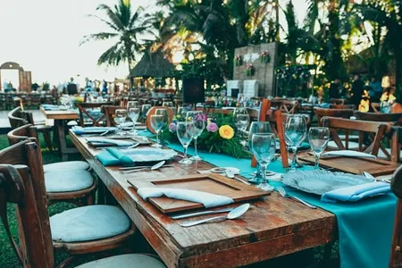Table Setup For Events: How To Create The Perfect Layout And Design