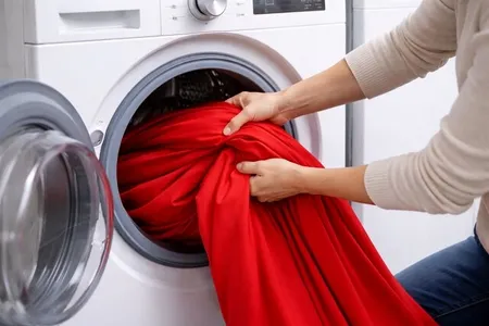 How To Wash Spandex Table Covers Without Damaging The Fabric