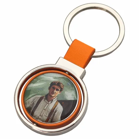 Photo Keychain - Table Covers Now
