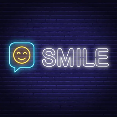 Smile Neon Sign - Custom Aprons Now