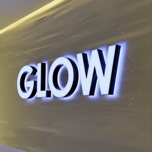 Back & Frontlit Sign - Table Covers Now