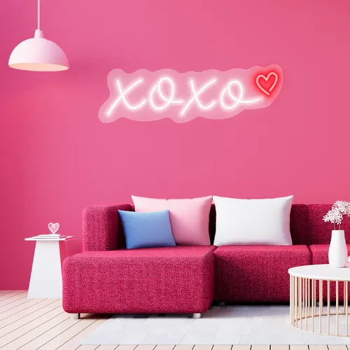 Custom XOXO Neon Signs - Table Covers Now